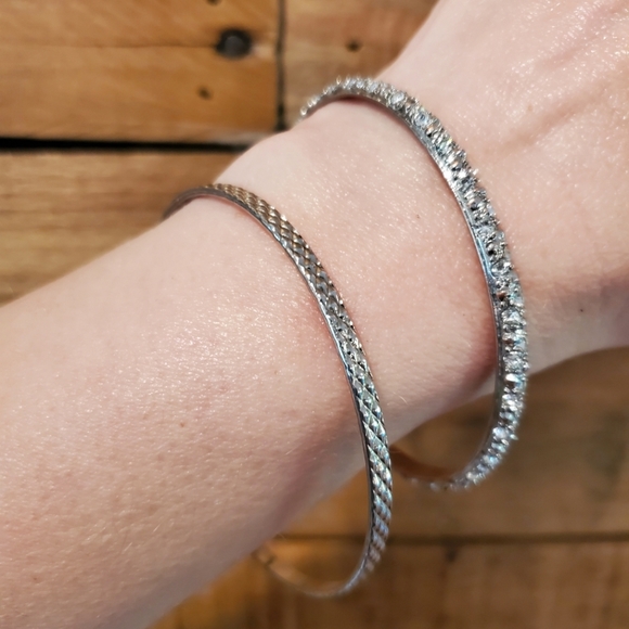 Jewelry - Set of 2 textured silvertone bangle bracelets